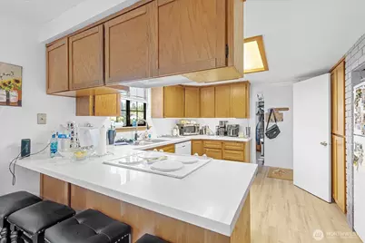 15107 1510 15th Avenue E, Tacoma, WA 98445 - Photo 13