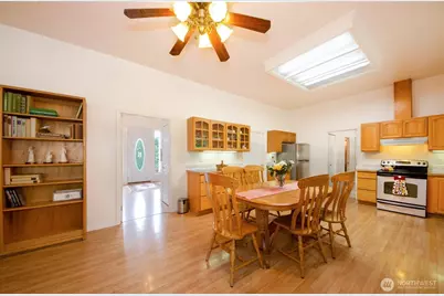 12832 Hunter Road SW, Rochester, WA 98579 - Photo 9