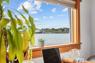 2706 Westlake Ave N, Seattle, WA 98109 - Photo 13