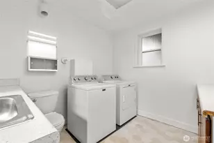 2603 24th St SE, Puyallup, WA 98374 - Photo 17