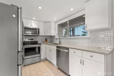 2603 24th Street SE, Puyallup, WA 98374 - Photo 7