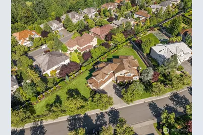 2146 277th Avenue SE, Sammamish, WA 98075 - Photo 39