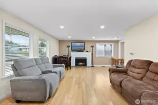 7642 S Thompson Ave, Tacoma, WA 98408 - Photo 3