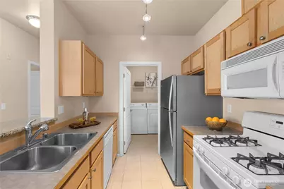 503 225th Lane NE #F306, Sammamish, WA 98074 - Photo 7