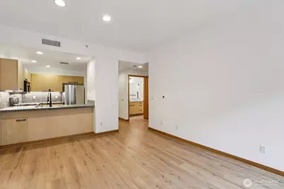 300 W 8th Street #209, Vancouver, WA 98660 - Photo 11