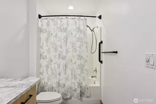 300 W 8th St, Vancouver, WA 98660 - Photo 19