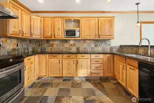 3723 188th St NE, Arlington, WA 98223 - Photo 11