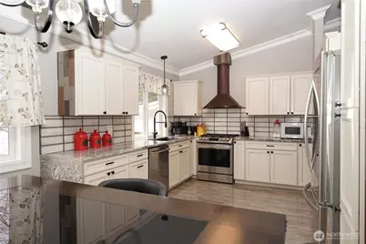 10306 235th Avenue E, Buckley, WA 98321 - Photo 7