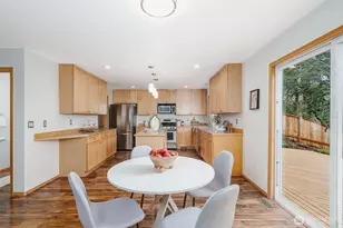 261 Blaine Dr SE, Renton, WA 98056 - Photo 11