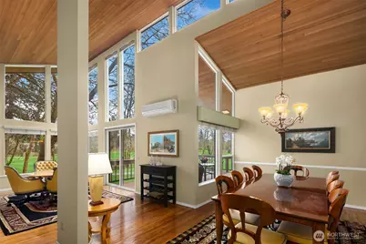 1280 80th Place NE, Medina, WA 98039 - Photo 9