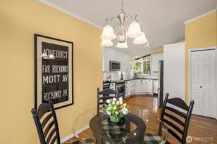 1280 80th Pl NE, Medina, WA 98039 - Photo 13