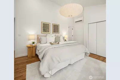 8205 18th Avenue NE, Seattle, WA 98115 - Photo 17