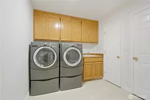 26419 NE 27th Dr, Redmond, WA 98053 - Photo 15