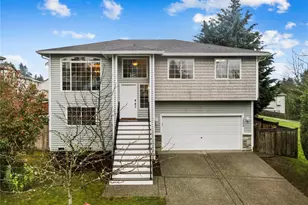 18926 21st Ave W, Lynnwood, WA 98036 - Photo 1