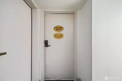 505 E Denny Way #A506, Seattle, WA 98122 - Photo 19