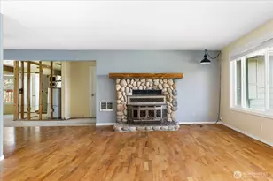 5443 Pleasant View Ln, Freeland, WA 98249 - Photo 7