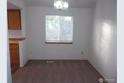 1128 123rd Street Ct E, Tacoma, WA 98445 - Photo 3