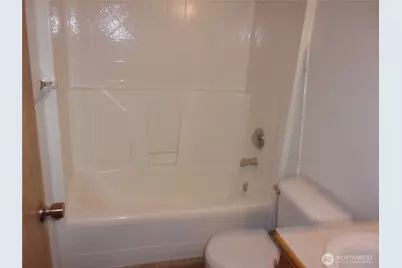 1128 123rd Street Ct E, Tacoma, WA 98445 - Photo 9