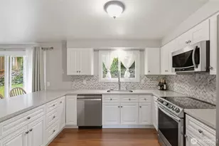 22630 24th Ave S, Des Moines, WA 98198 - Photo 7