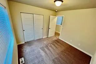 11530 173rd St E, Puyallup, WA 98374 - Photo 13