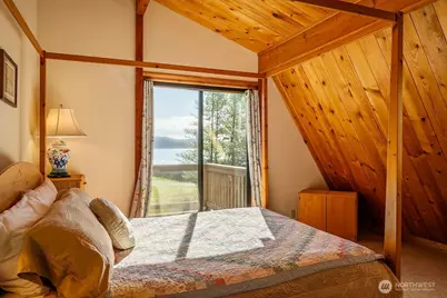 239 Shoreland Drive, Lopez Island, WA 98261 - Photo 15