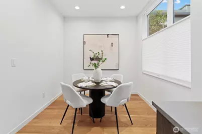 609 15th Avenue E, Seattle, WA 98112 - Photo 13