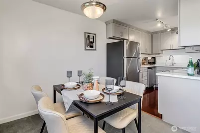 3814 11th Avenue W #Apt 23, Seattle, WA 98119 - Photo 9