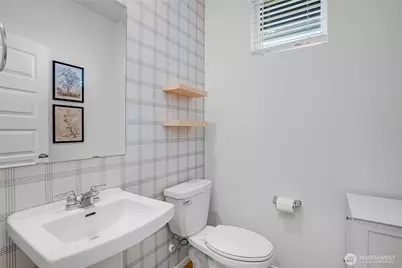 14404 204th Avenue Ct E, Bonney Lake, WA 98391 - Photo 31