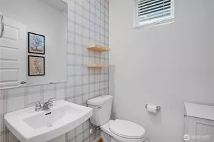 14404 204th Ave Ct E, Bonney Lake, WA 98391 - Photo 31