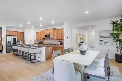 14404 204th Avenue Ct E, Bonney Lake, WA 98391 - Photo 11