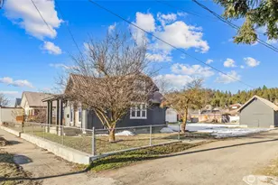 515 E 1st St, Cle Elum, WA 98922 - Photo 25