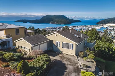 2104 Highland Drive, Anacortes, WA 98221 - Photo 1