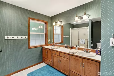 20070 Park Ridge Lane, Sedro Woolley, WA 98284 - Photo 15