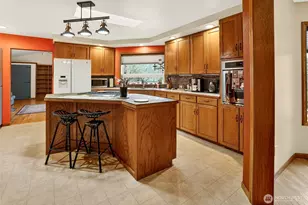 20070 Park Ridge Ln, Sedro Woolley, WA 98284 - Photo 9