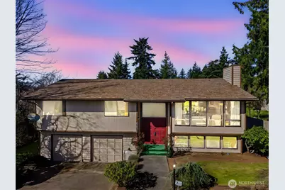 12213 Densmore Avenue N, Seattle, WA 98133 - Photo 25