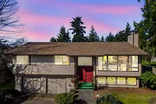 12213 Densmore Ave N, Seattle, WA 98133 - Photo 25