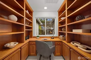 1717 100th Ave NE, Bellevue, WA 98004 - Photo 29