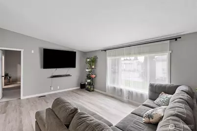 13719 12th Avenue S #12, Tacoma, WA 98444 - Photo 9