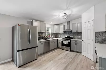 13719 12th Avenue S #12, Tacoma, WA 98444 - Photo 11