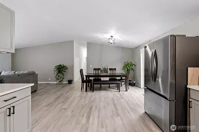 13719 12th Avenue S #12, Tacoma, WA 98444 - Photo 5