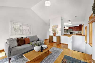 622 NW 75th Street, Seattle, WA 98117 - Photo 3