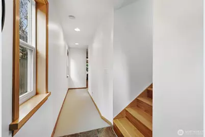 622 NW 75th Street, Seattle, WA 98117 - Photo 17