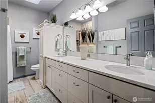 26568 221st Pl SE, Maple Valley, WA 98038 - Photo 17