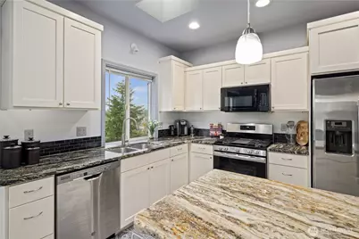 26568 221st Place SE, Maple Valley, WA 98038 - Photo 11