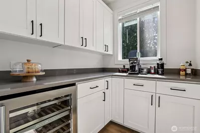 21016 67th Street Ct E, Bonney Lake, WA 98391 - Photo 9