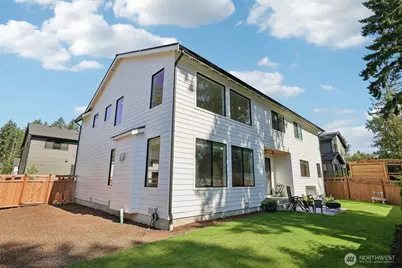 21016 67th Street Ct E, Bonney Lake, WA 98391 - Photo 33