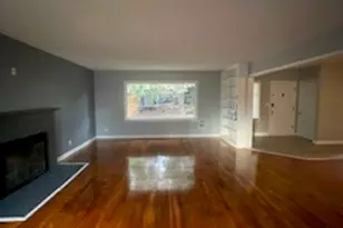 6221 S 129th St, Seattle, WA 98178 - Photo 3