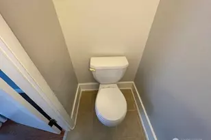 6221 S 129th St, Seattle, WA 98178 - Photo 9