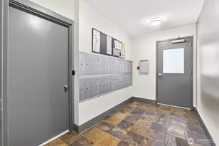 18 Dravus St, Seattle, WA 98109 - Photo 21