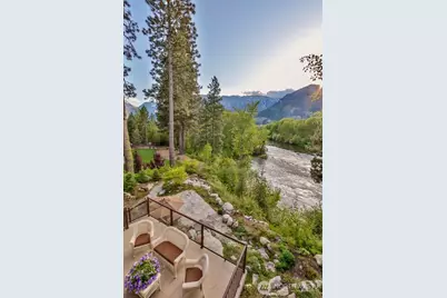 9690 East Leavenworth Road, Leavenworth, WA 98826 - Photo 27